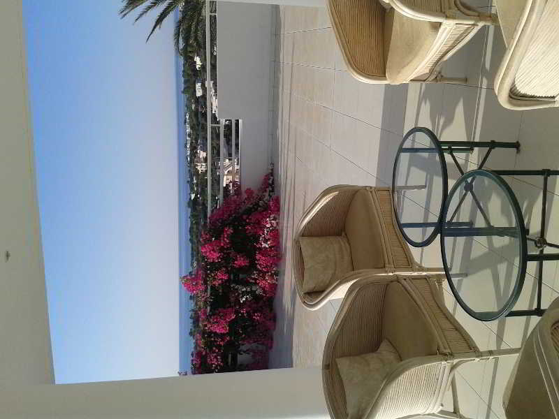 Iris Hotell 3*